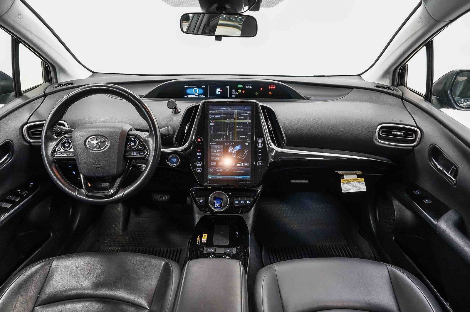 Thumbnail: 2021 Toyota Prius Prime - 12