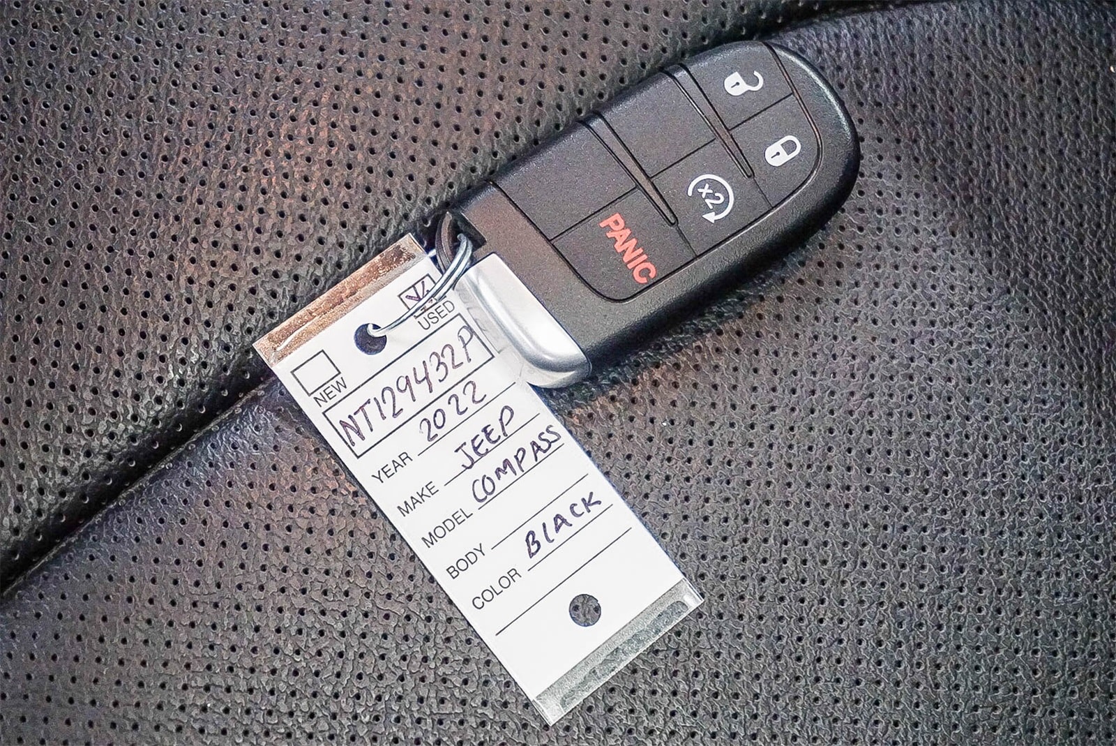 Thumbnail: 2022 Jeep Compass - 22