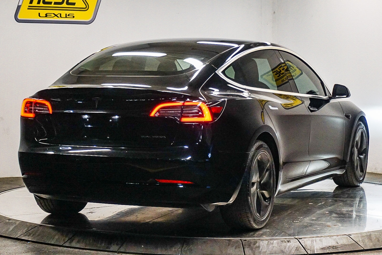 Thumbnail: 2018 Tesla Model 3 - 4