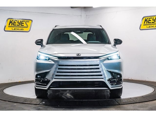 Thumbnail: 2026 Lexus TX - 6