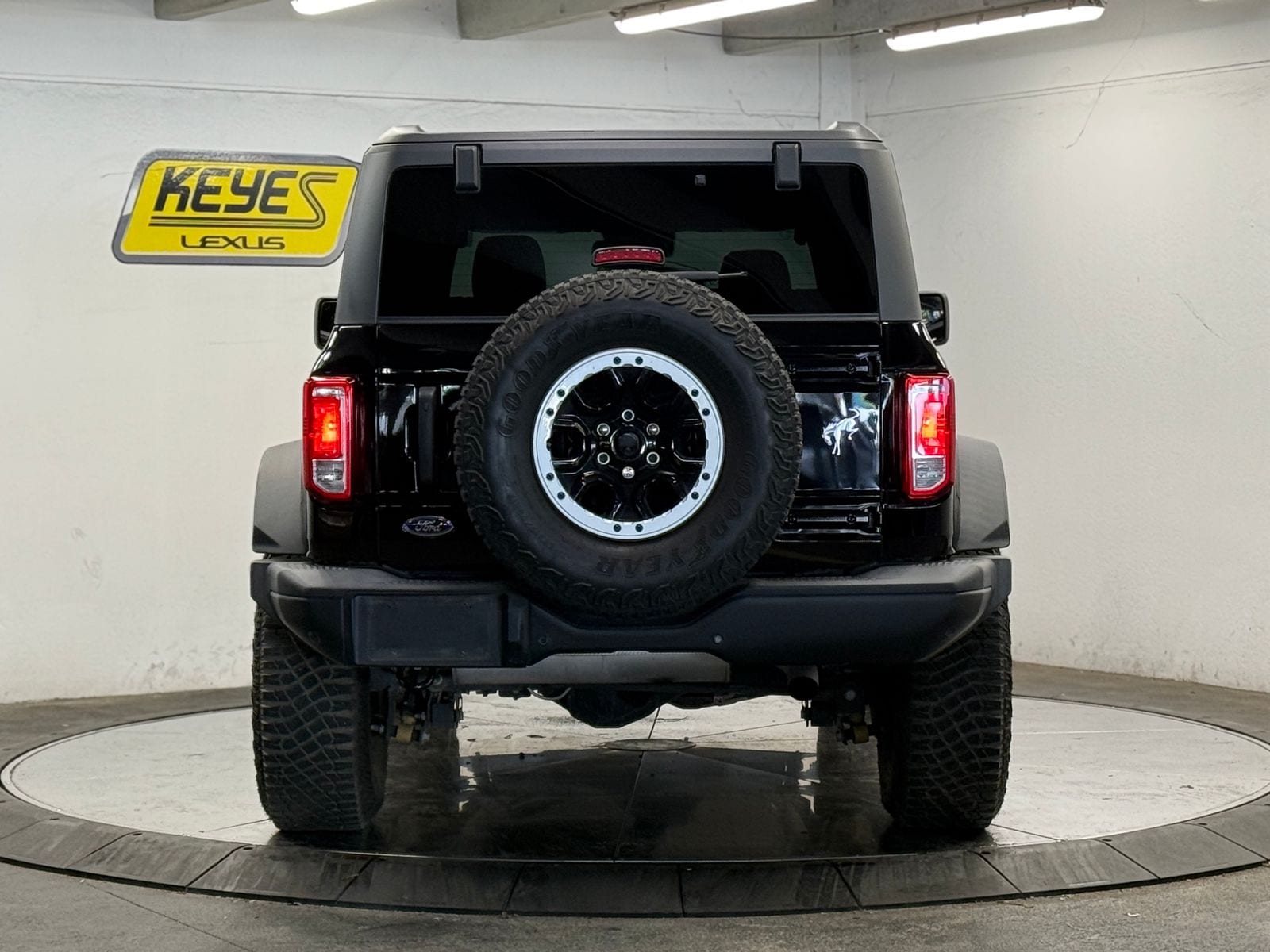 Thumbnail: 2023 Ford Bronco - 4