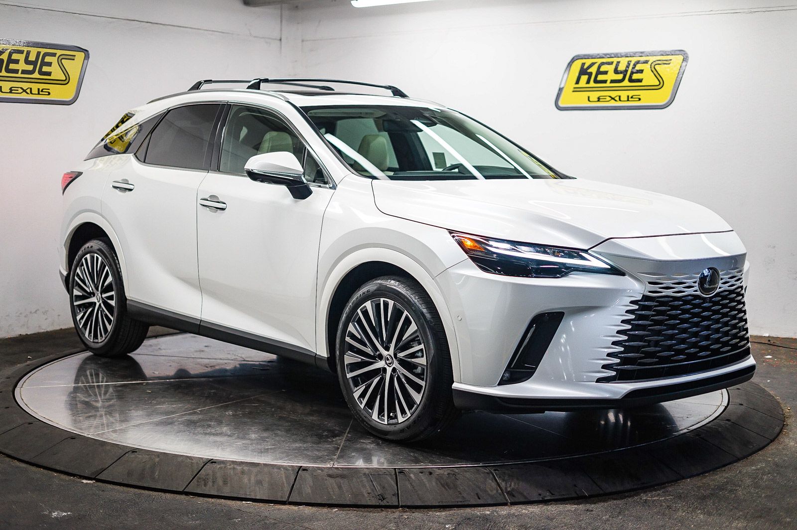 Thumbnail: 2024 Lexus RX - 5