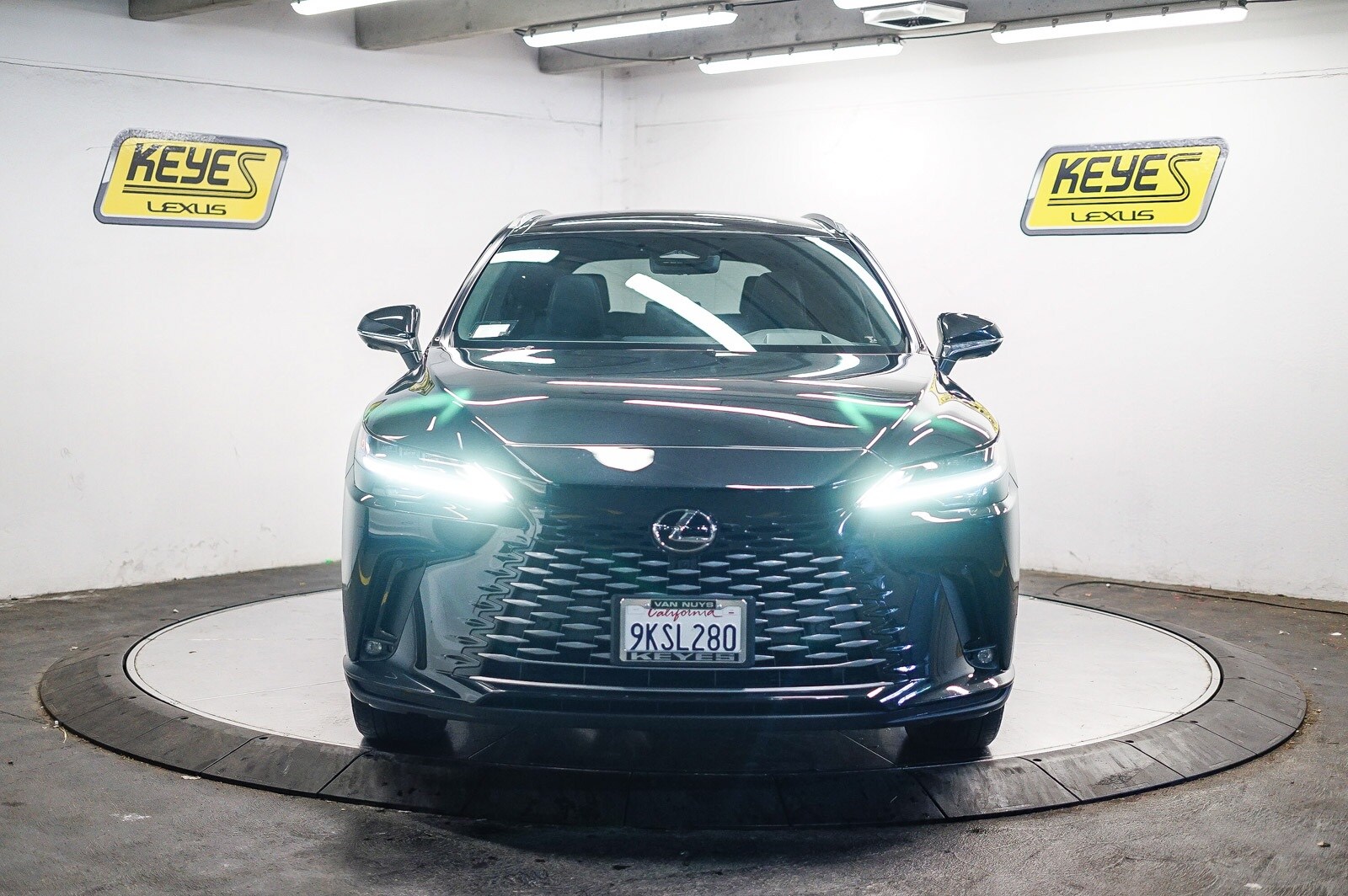 Thumbnail: 2024 Lexus RX - 6