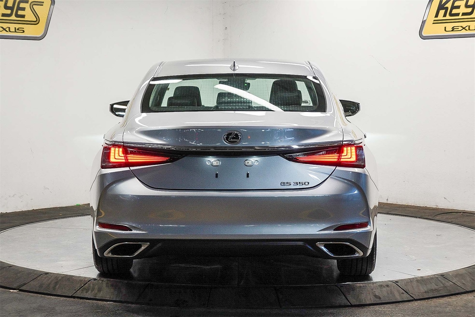 Thumbnail: 2025 Lexus ES - 5