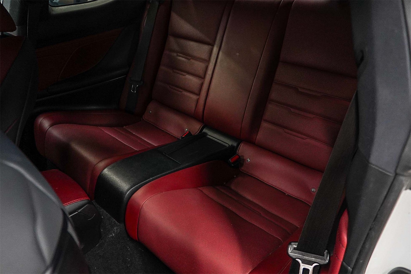 Thumbnail: 2017 Lexus RC - 17