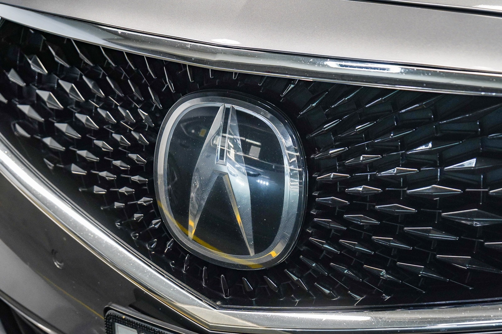 Thumbnail: 2022 Acura MDX - 8