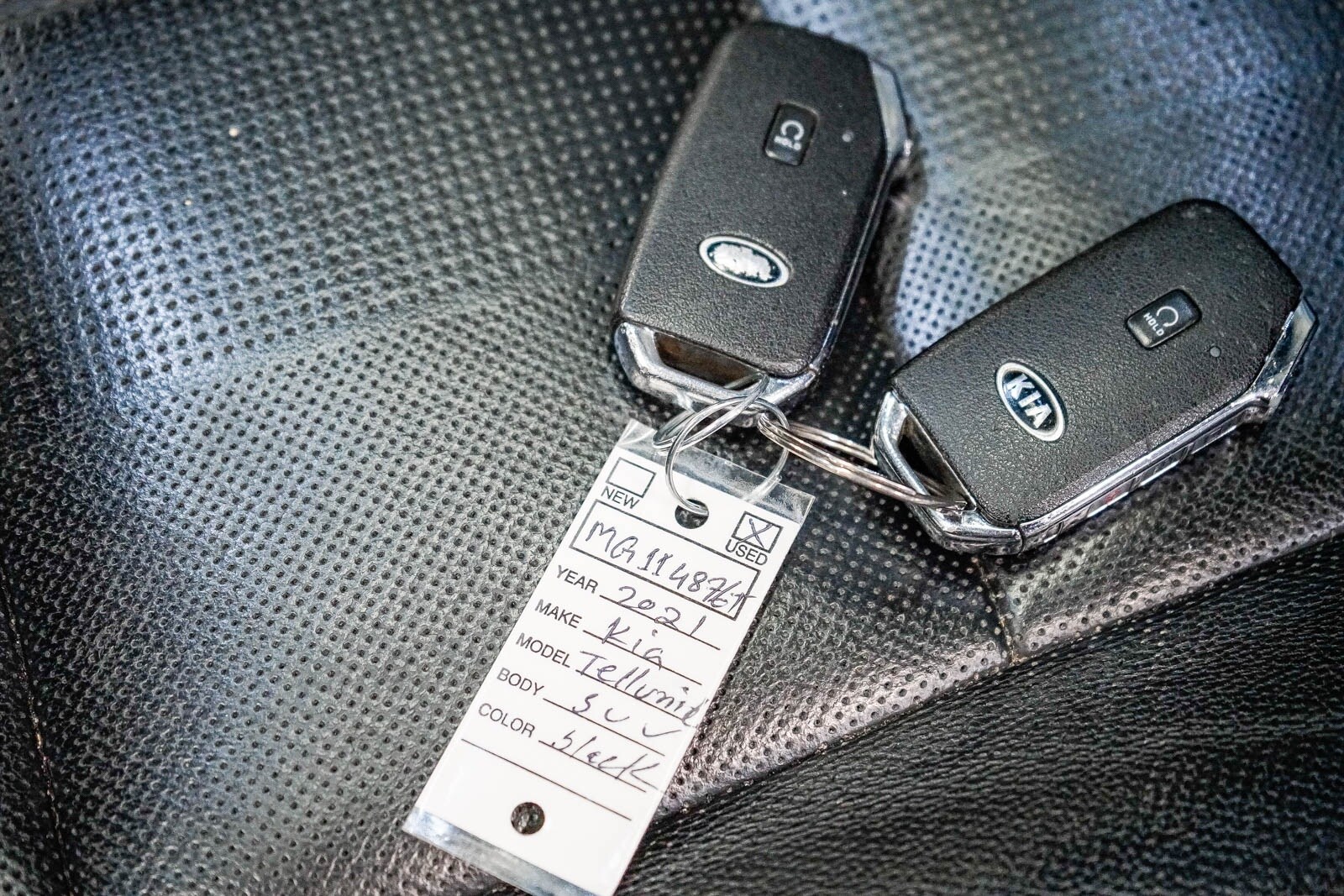 Thumbnail: 2021 Kia Telluride - 26