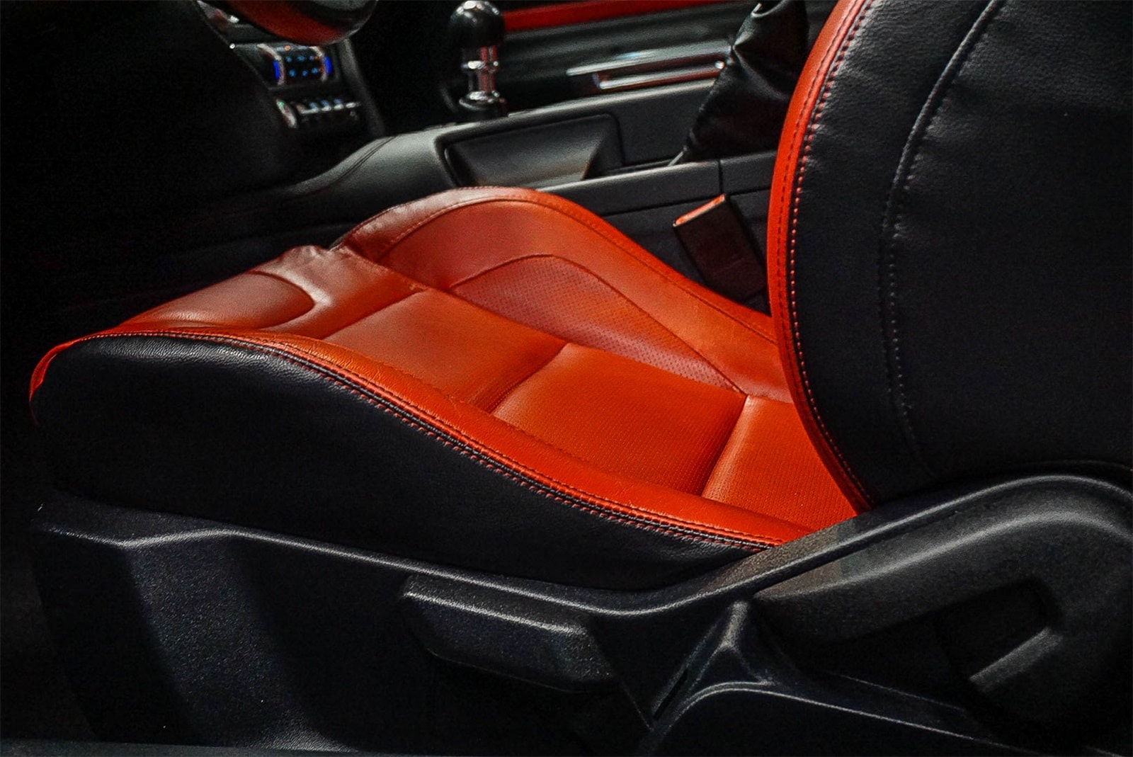 Thumbnail: 2021 Ford Mustang - 20