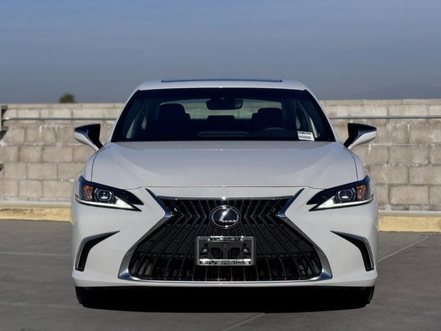 Thumbnail: 2025 Lexus ES - 6