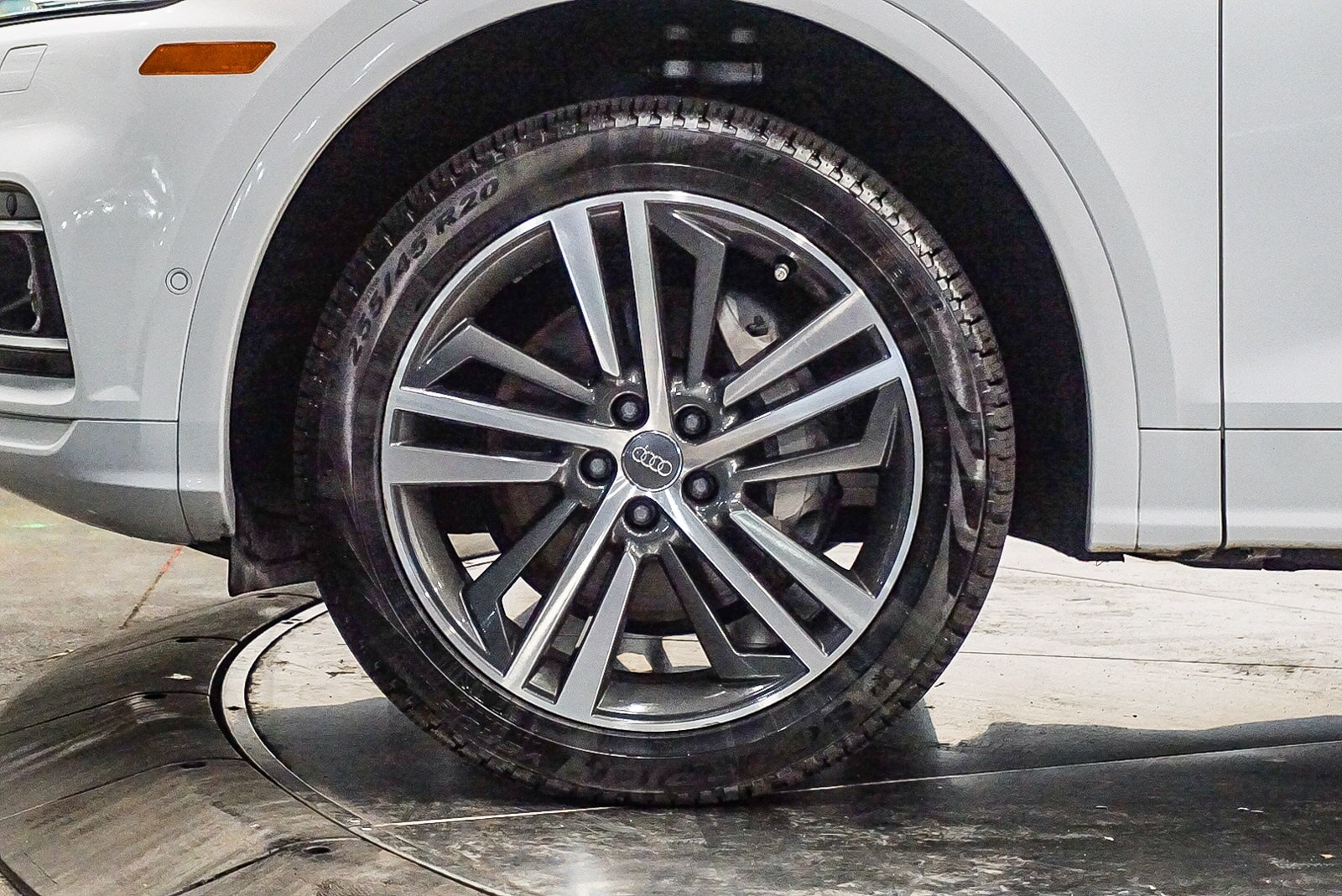 Thumbnail: 2020 Audi Q5 - 9