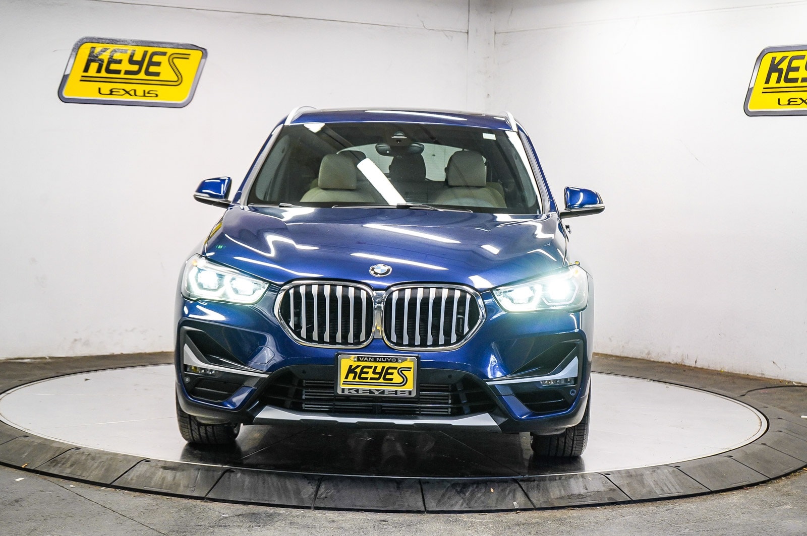 Thumbnail: 2020 BMW X1 - 6