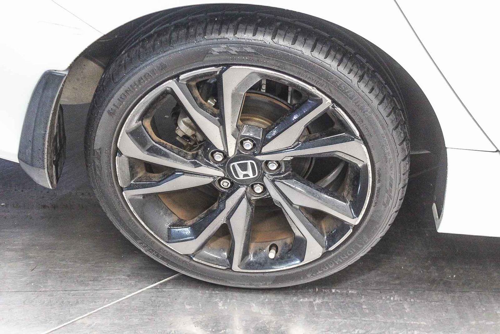 Thumbnail: 2019 Honda Civic - 12