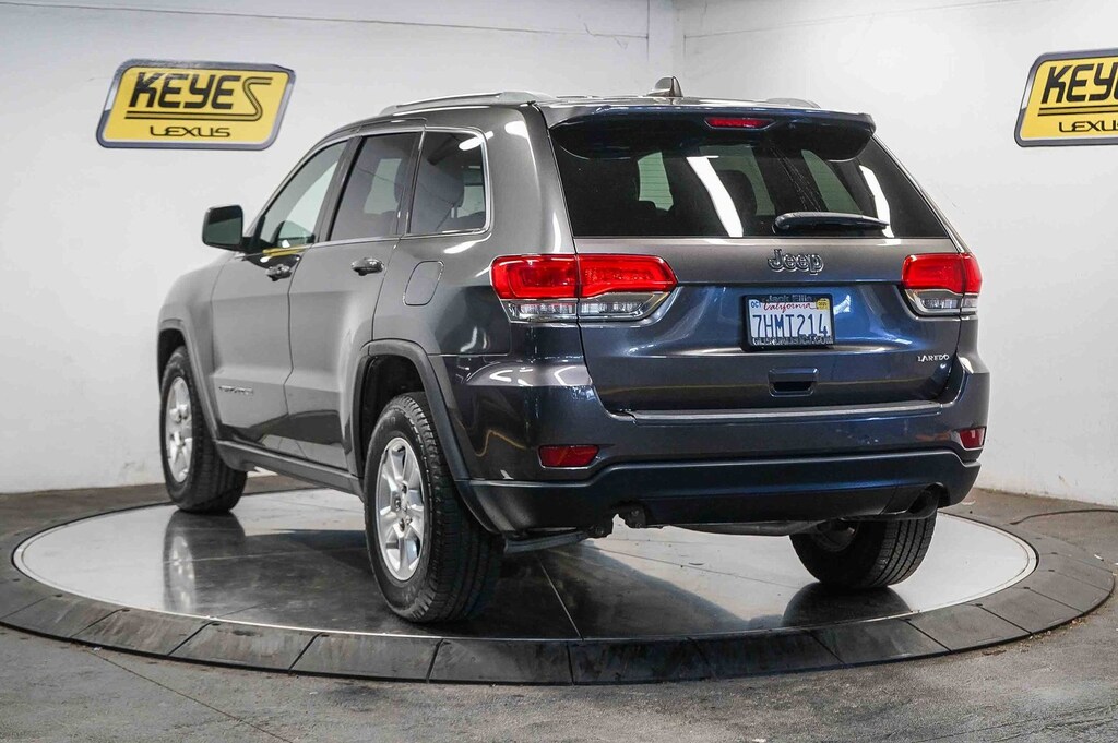 Used 2015 Jeep Grand Cherokee Laredo SUV