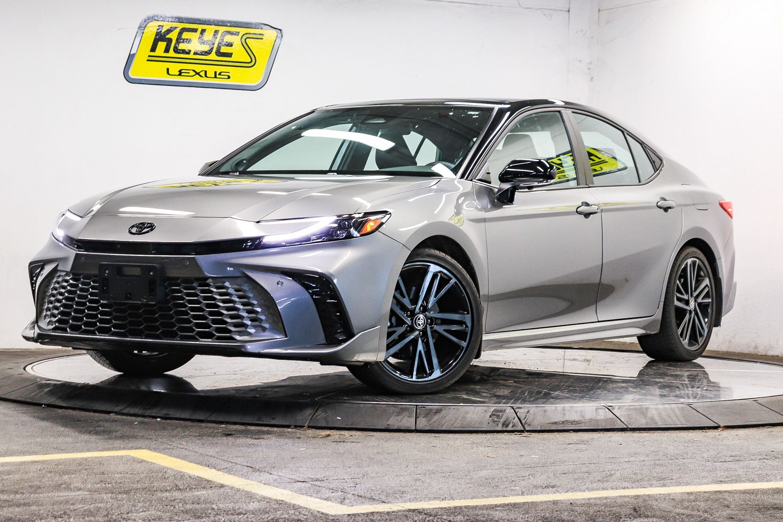 Thumbnail: 2025 Toyota Camry - 1