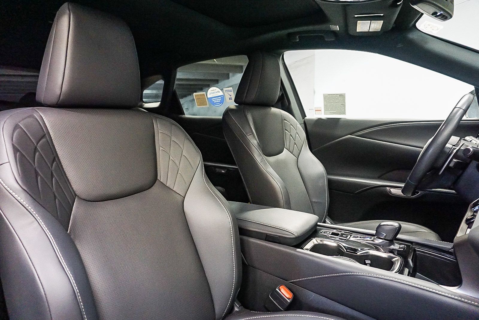 Thumbnail: 2024 Lexus RX - 17