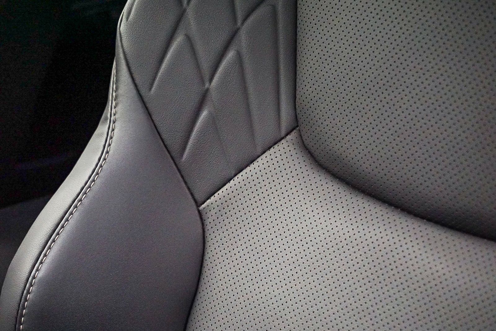 Thumbnail: 2024 Lexus RX - 25