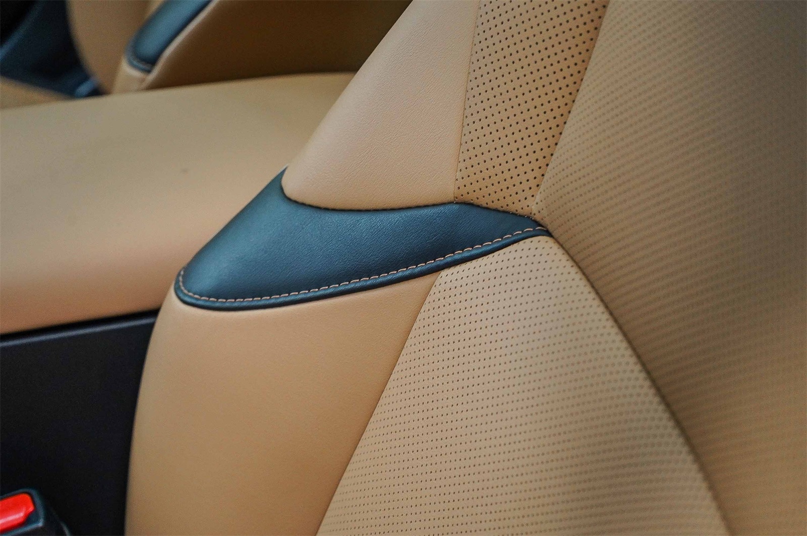 Thumbnail: 2025 Lexus ES - 20