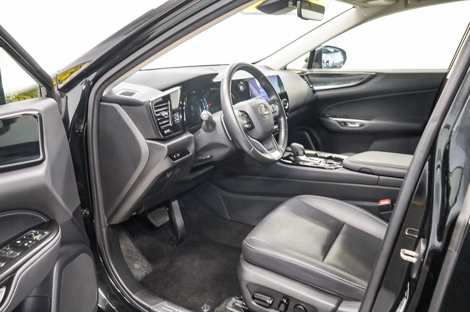 Thumbnail: 2024 Lexus NX - 18