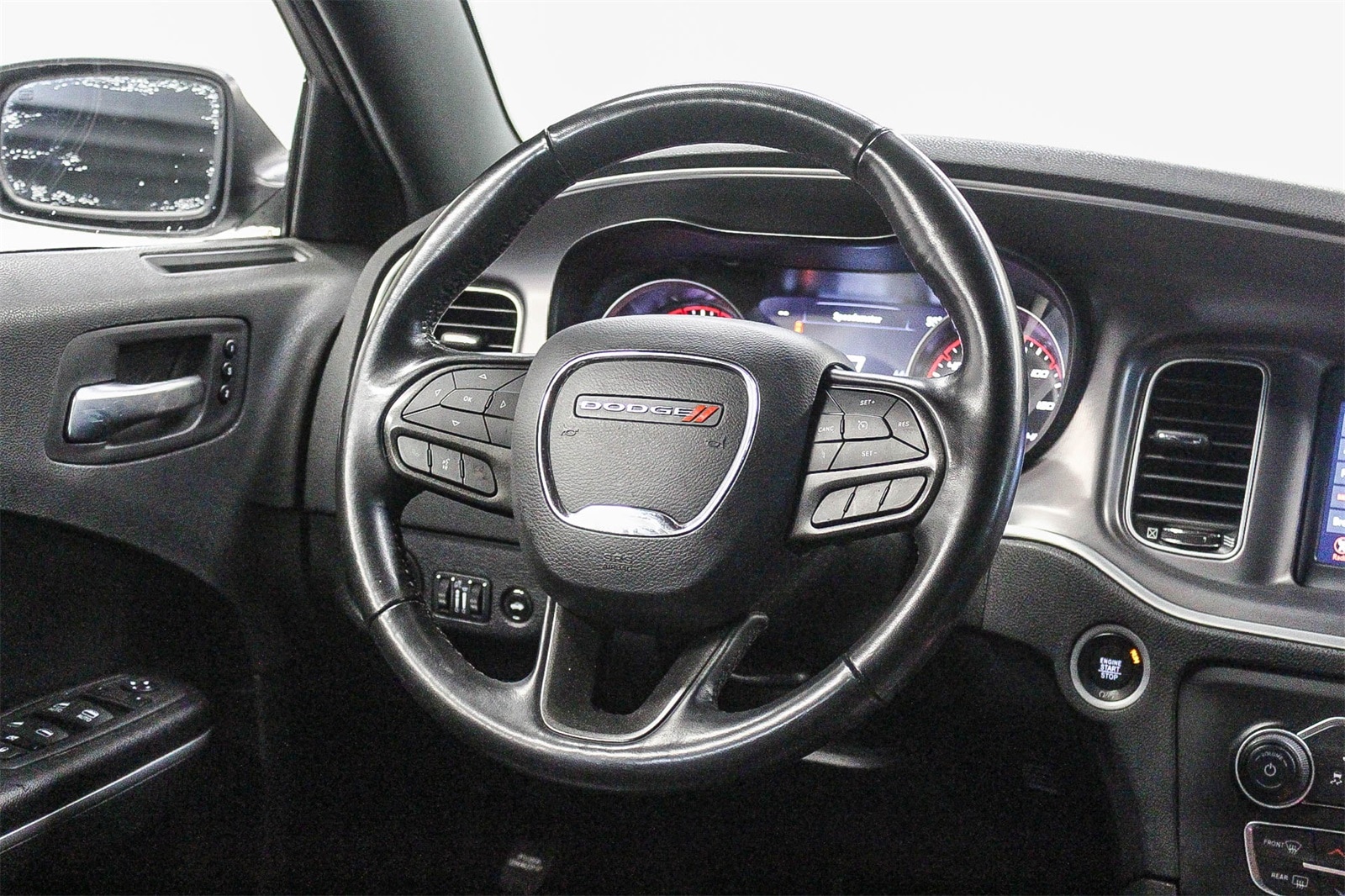 Thumbnail: 2022 Dodge Charger - 16