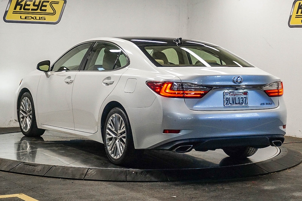 Used 2016 Lexus ES 350  Sedan