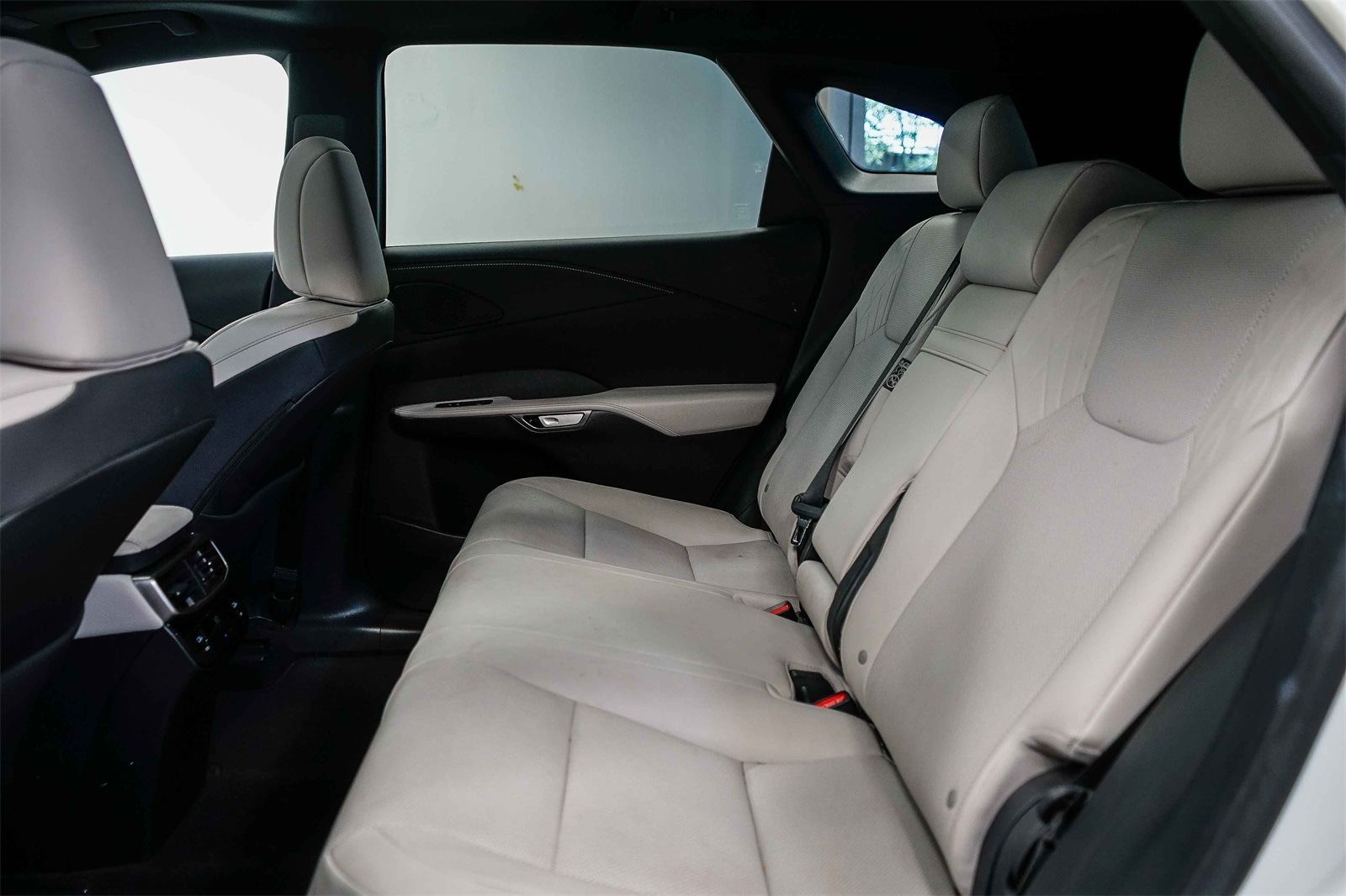 Thumbnail: 2024 Lexus RX - 18