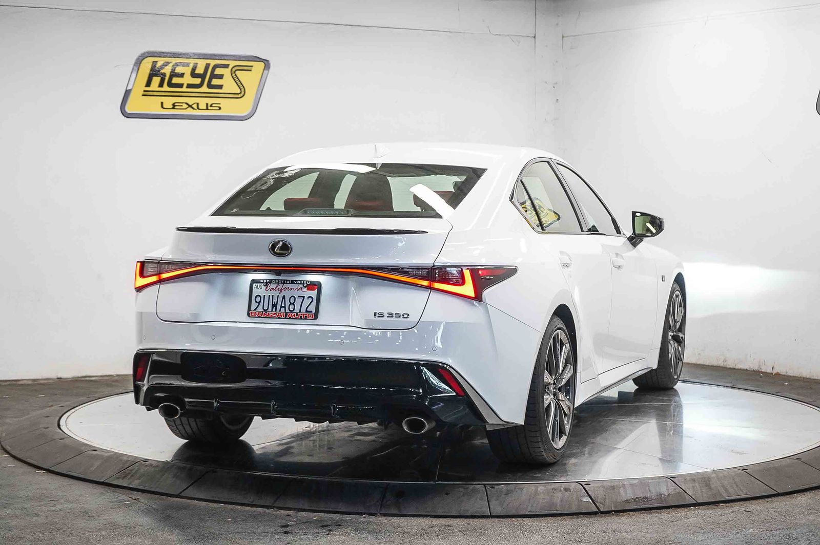 Thumbnail: 2025 Lexus IS - 4