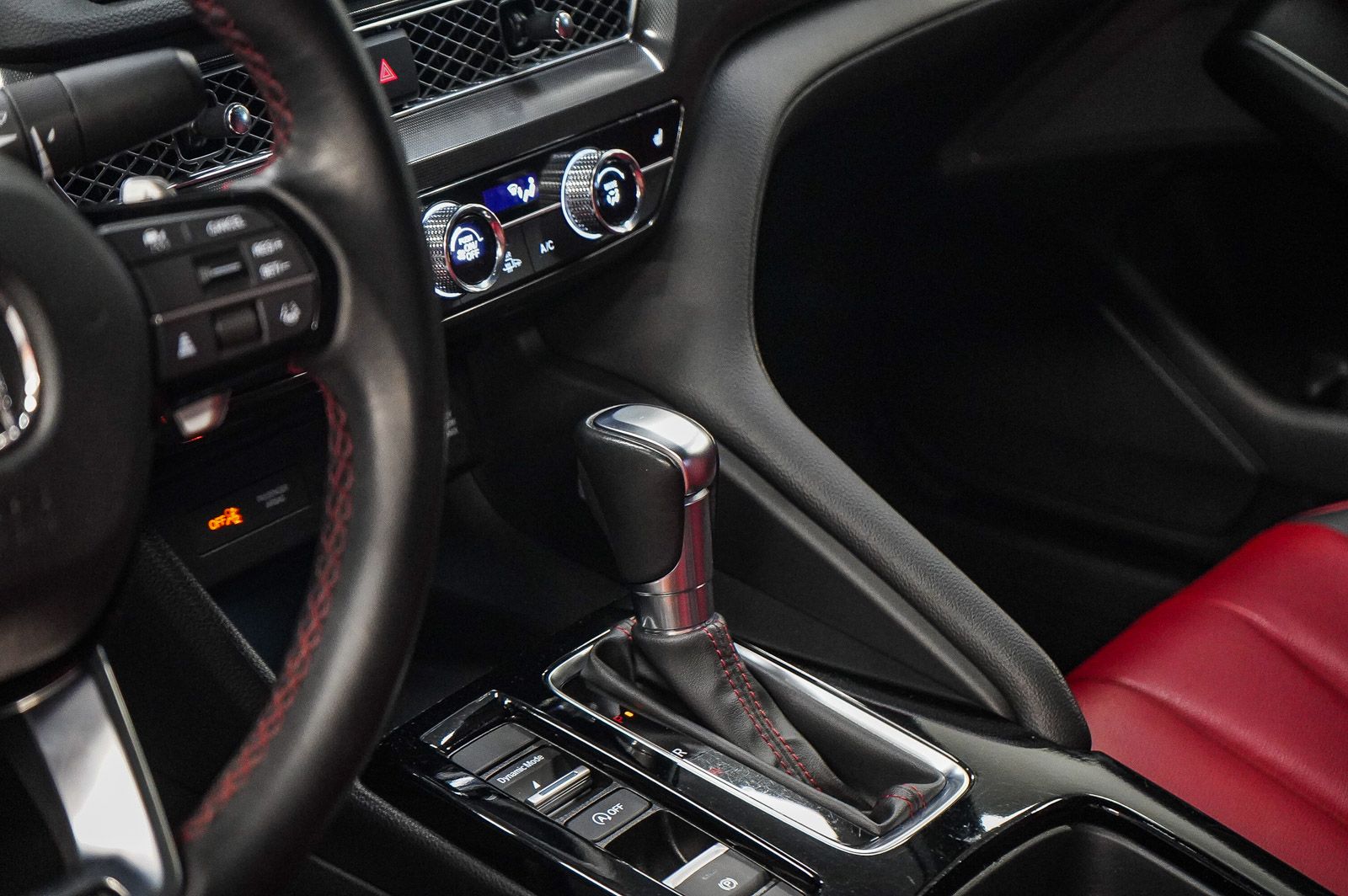 Thumbnail: 2024 Acura Integra - 24