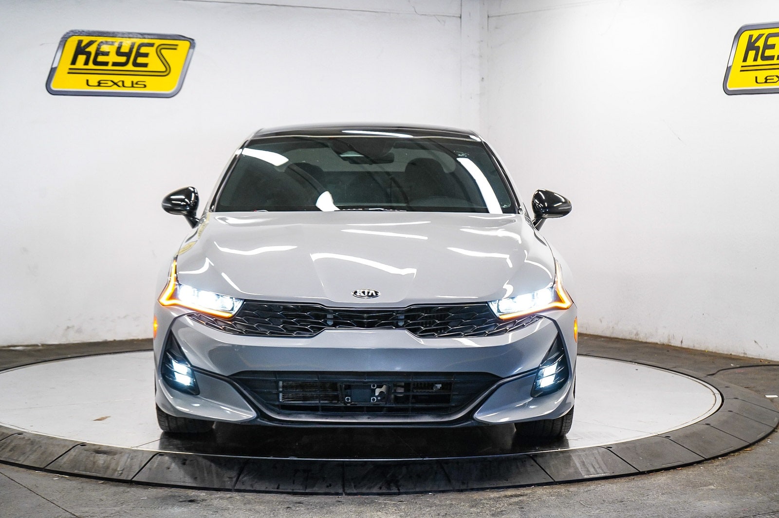 Thumbnail: 2021 Kia K5 - 6