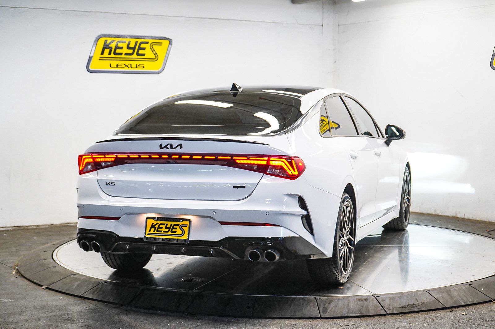 Thumbnail: 2024 Kia K5 - 3