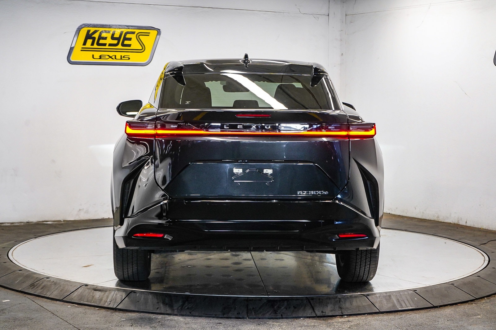 Thumbnail: 2024 Lexus RZ - 3