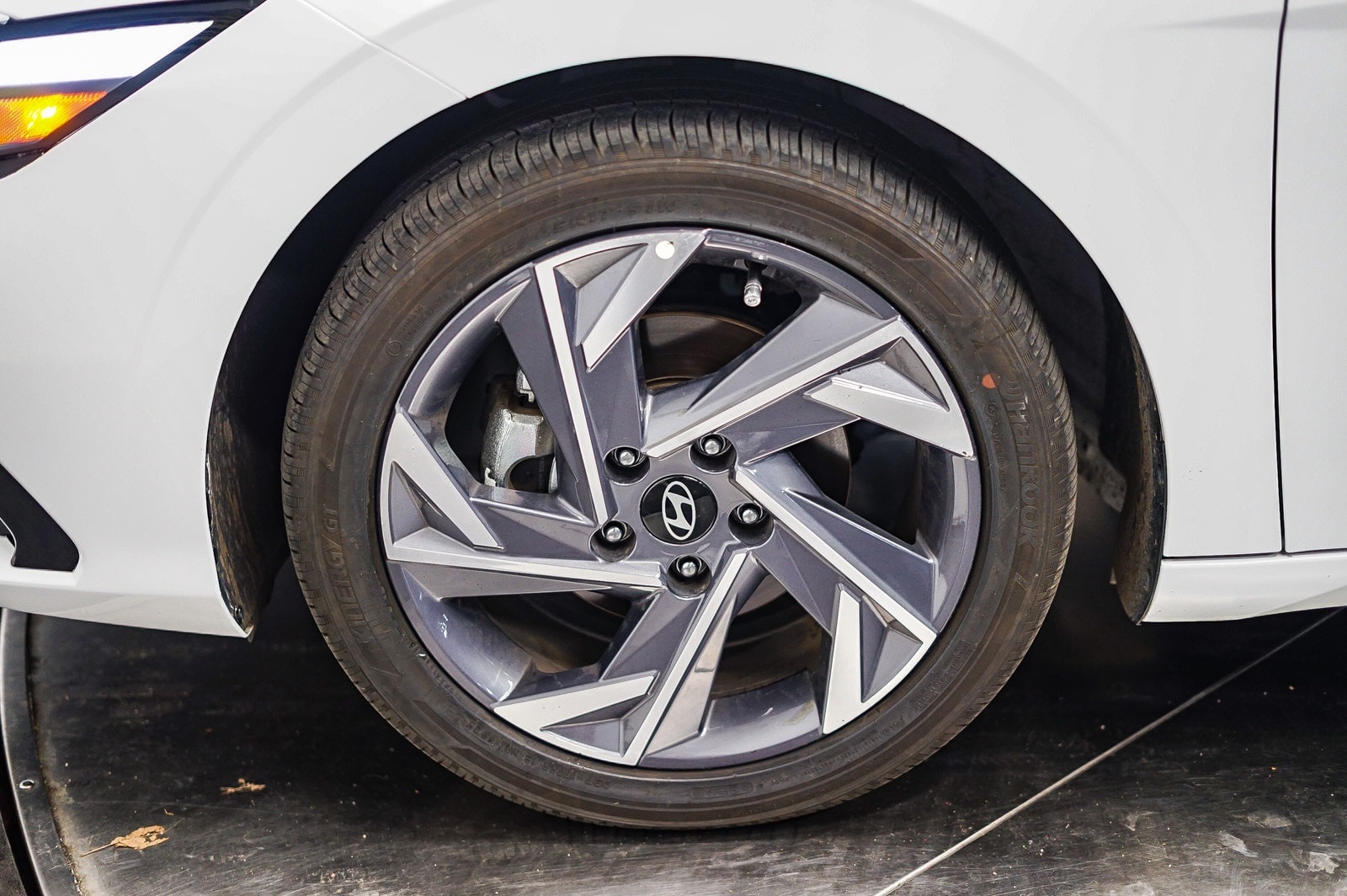 Thumbnail: 2025 Hyundai Elantra - 11