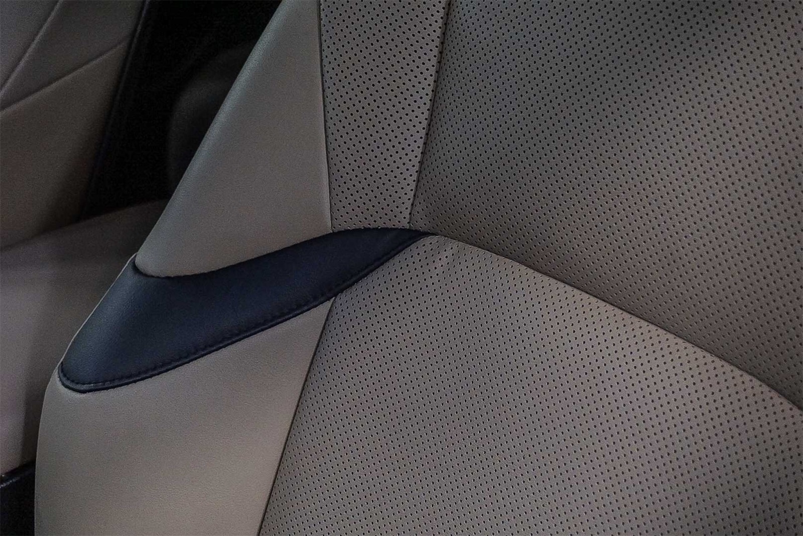 Thumbnail: 2019 Lexus ES - 25