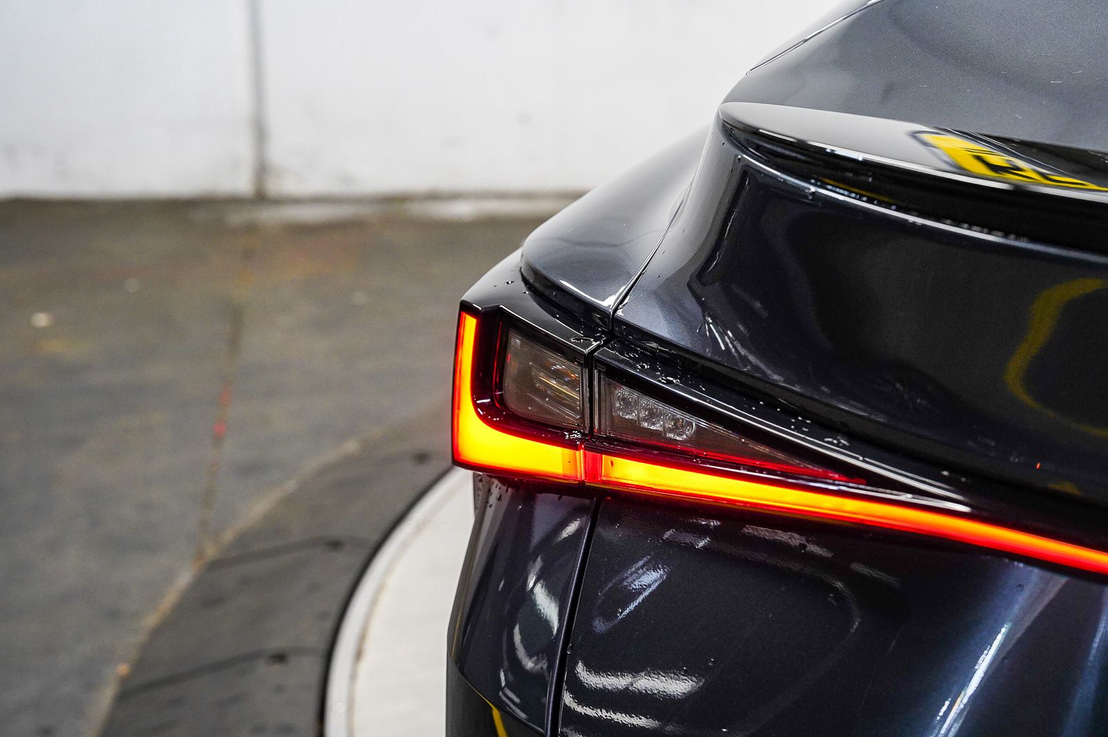 2023 Lexus IS 350 F SPORT - Photo 11