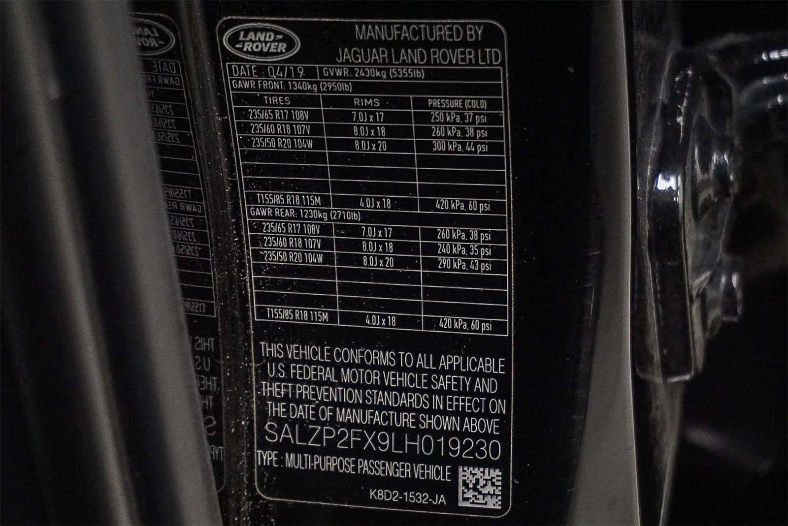 Thumbnail: 2020 Land Rover Range Rover Evoque - 31