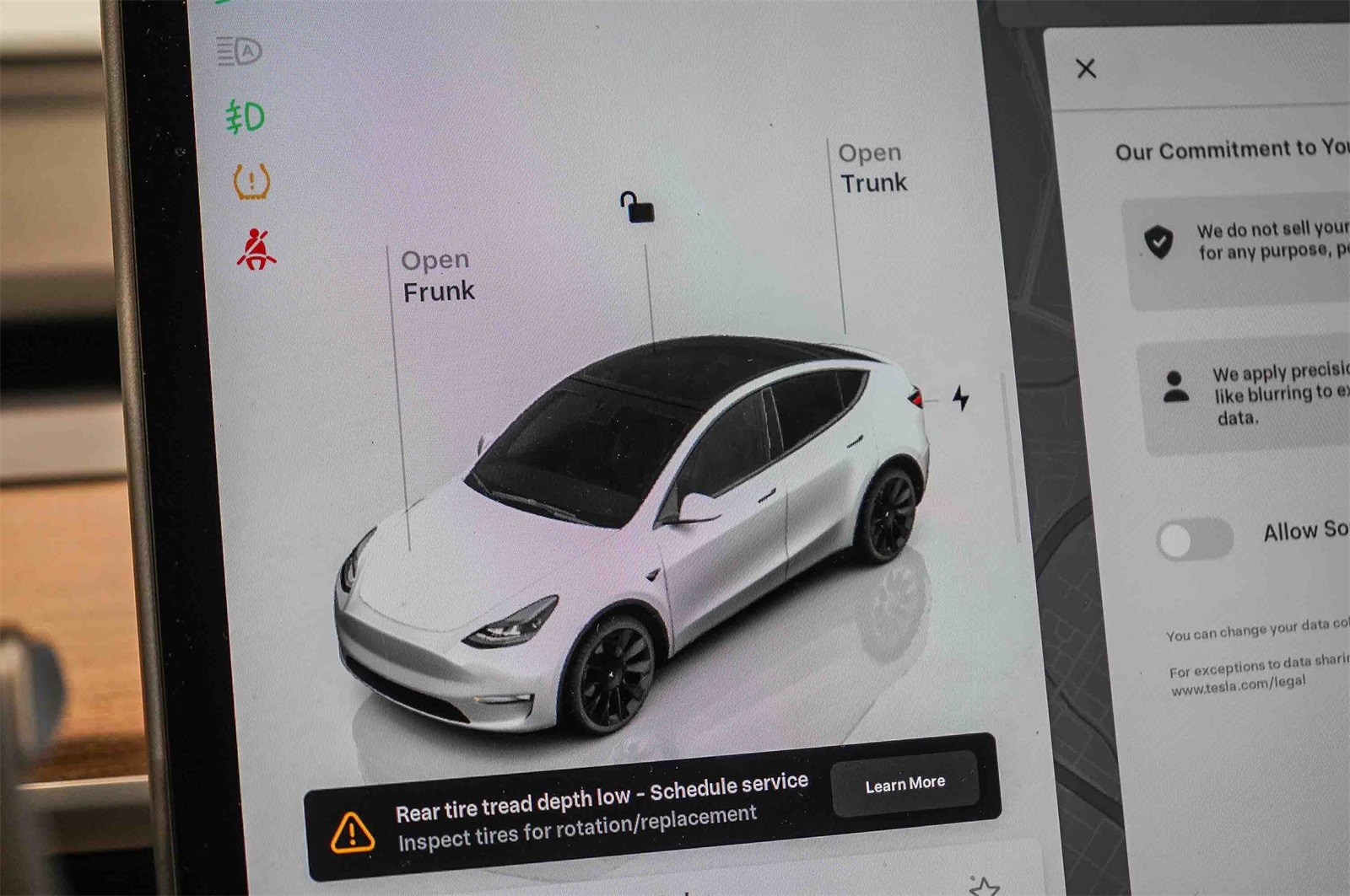 Thumbnail: 2023 Tesla Model Y - 24