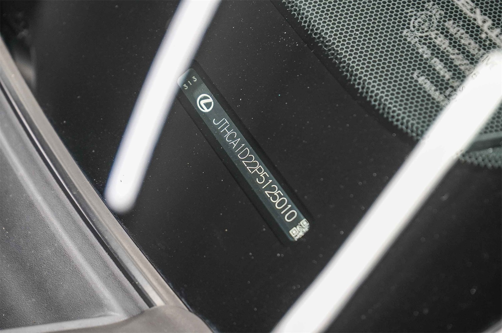 Thumbnail: 2023 Lexus IS - 28