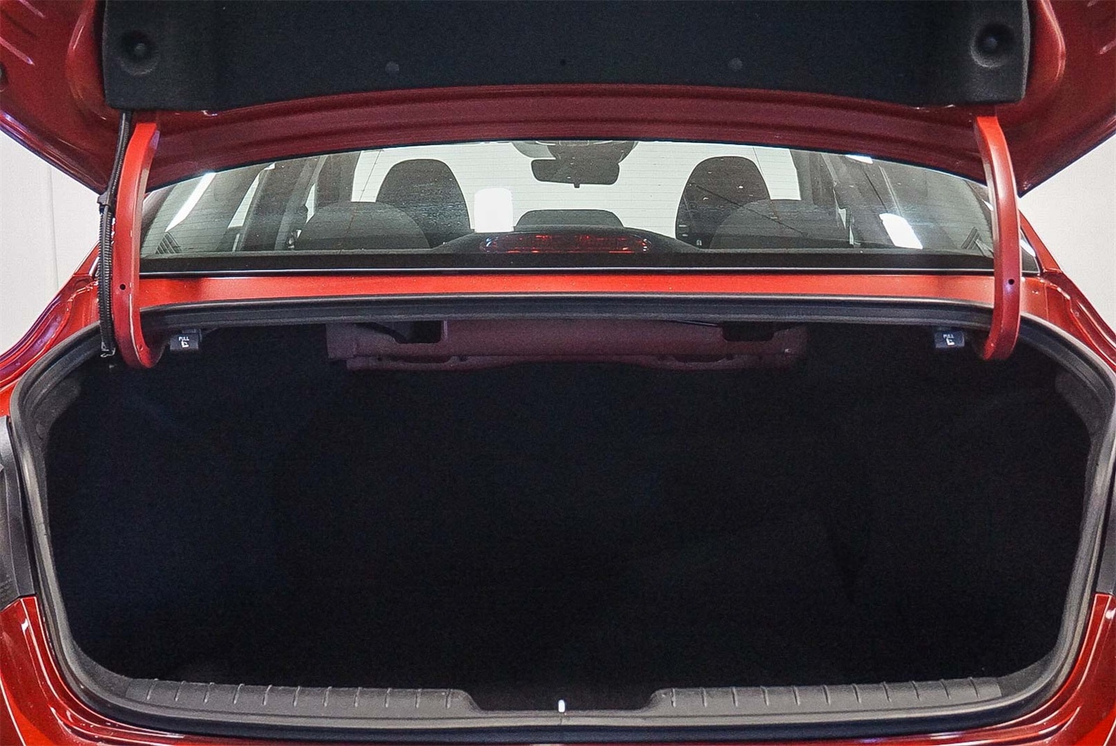 Thumbnail: 2024 Hyundai Elantra - 25