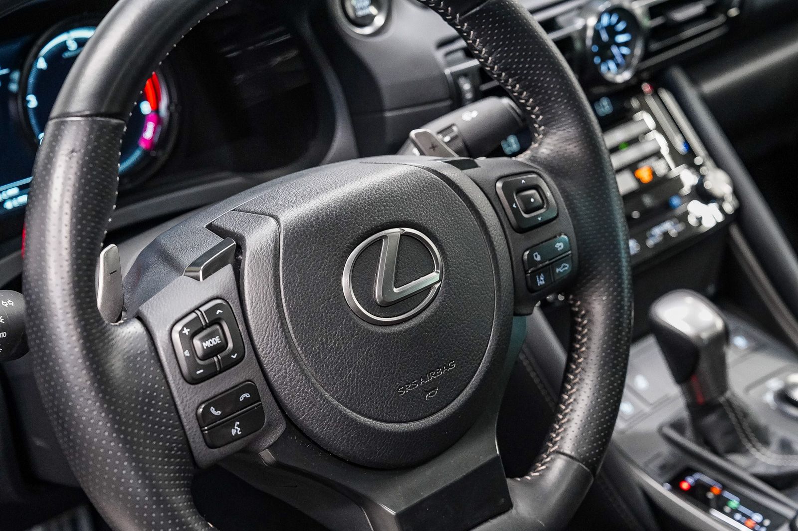 Thumbnail: 2025 Lexus ES - 20