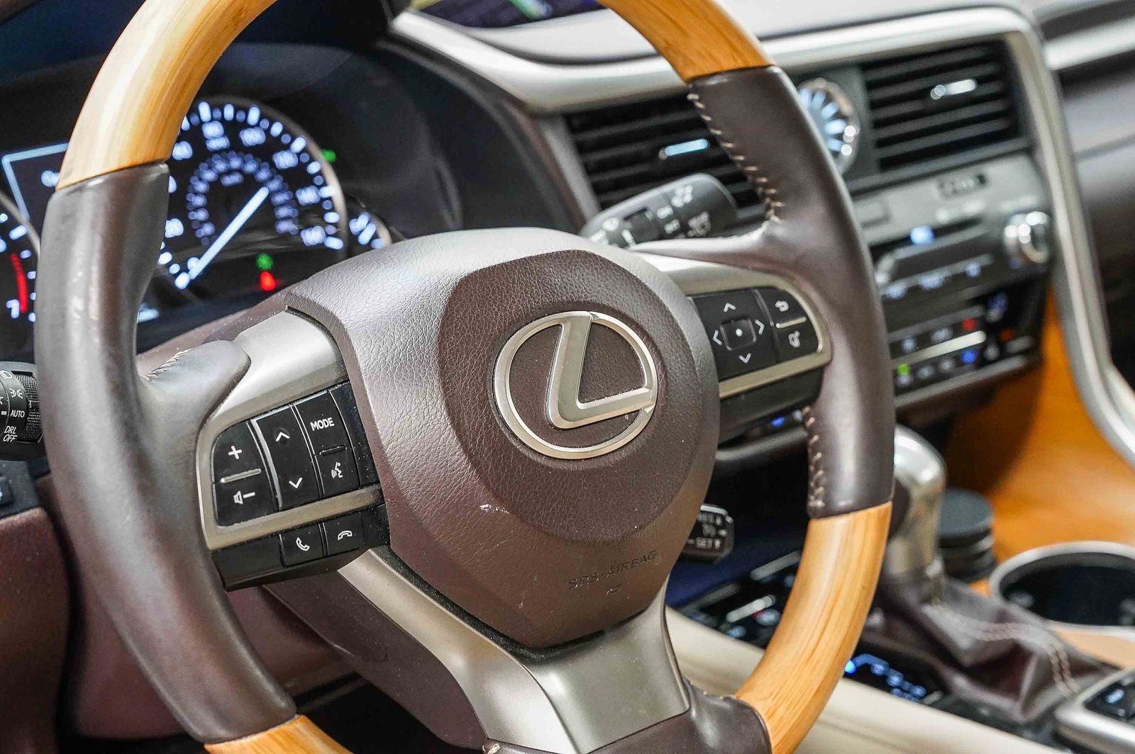 Thumbnail: 2016 Lexus RX - 21