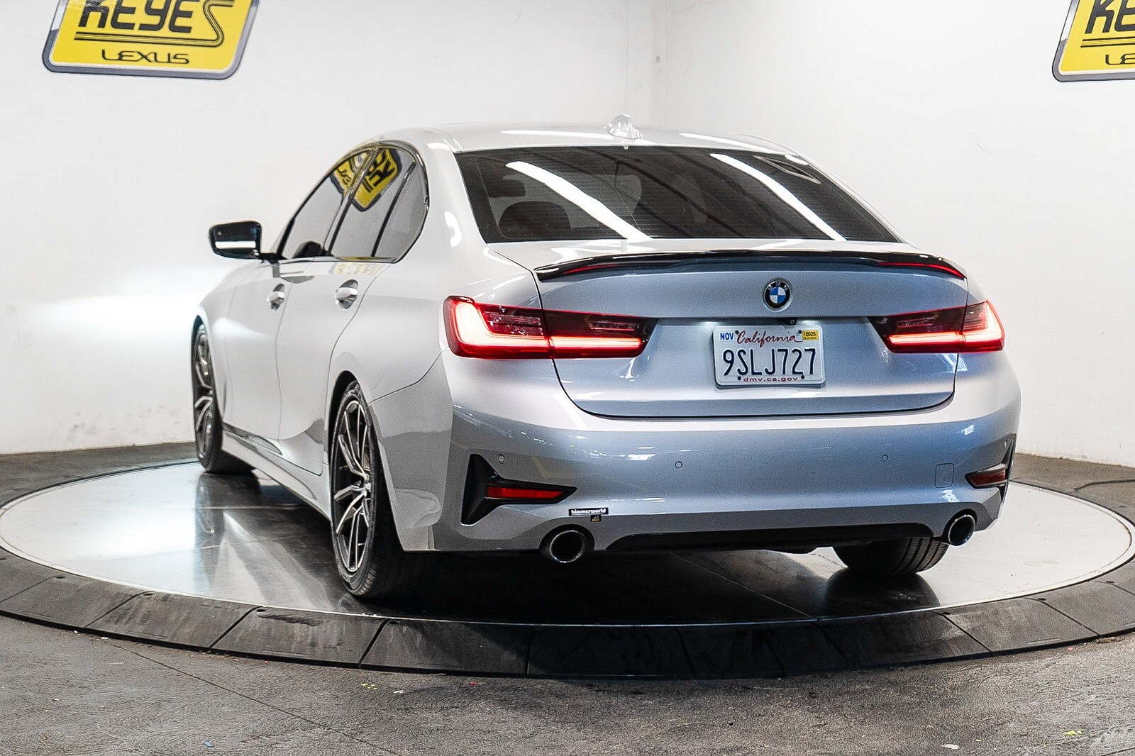 Thumbnail: 2019 BMW 3 Series - 2