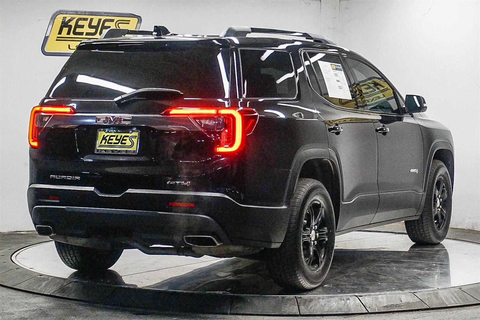 Thumbnail: 2020 GMC Acadia - 4