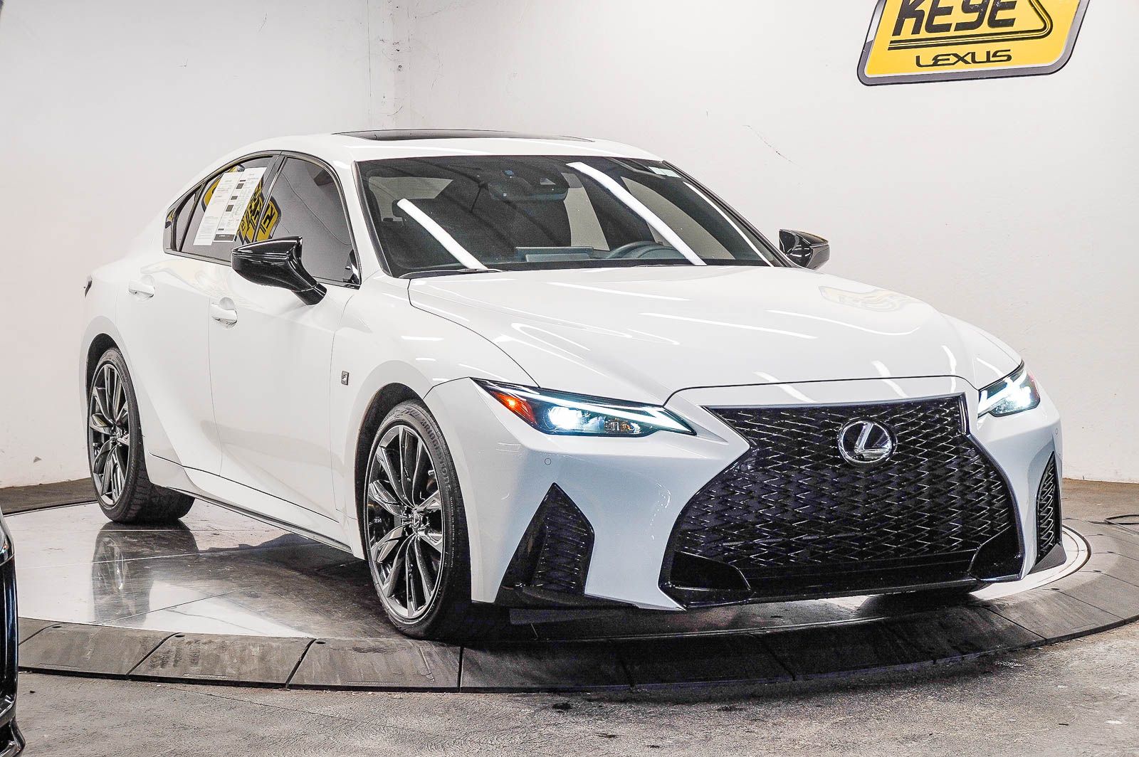 Thumbnail: 2025 Lexus IS - 3