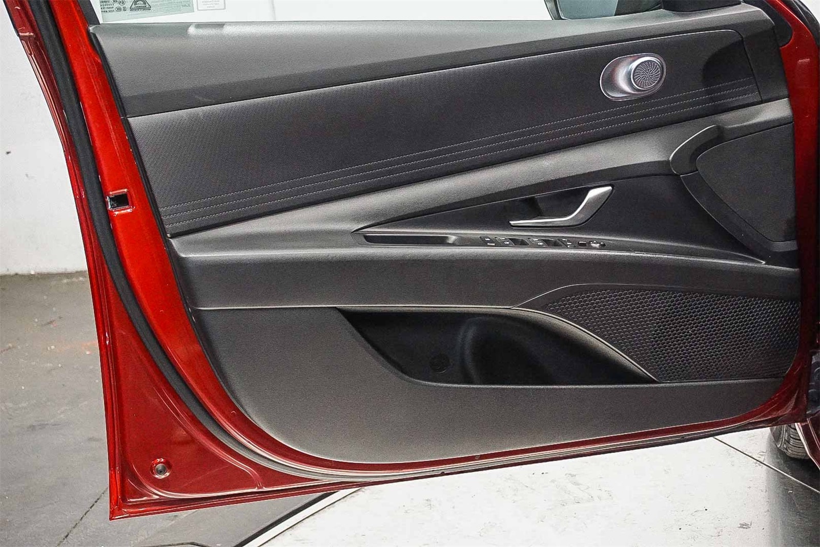 Thumbnail: 2024 Hyundai Elantra - 21