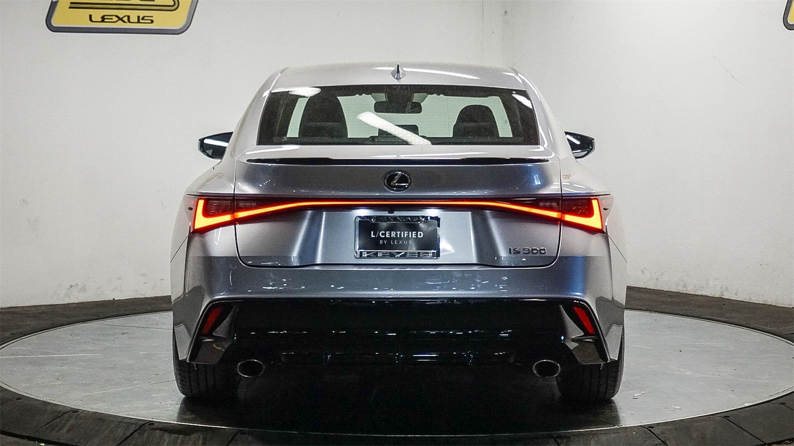 Thumbnail: 2024 Lexus IS - 3