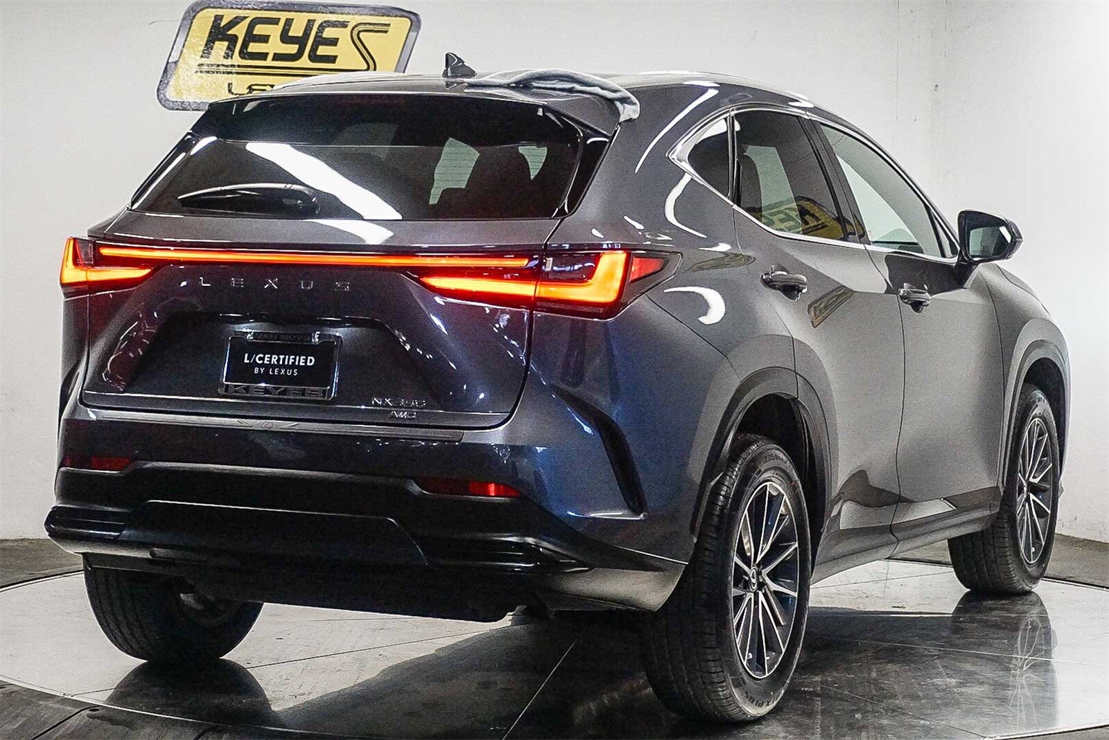 2024 Lexus NX 350 Premium photo 4