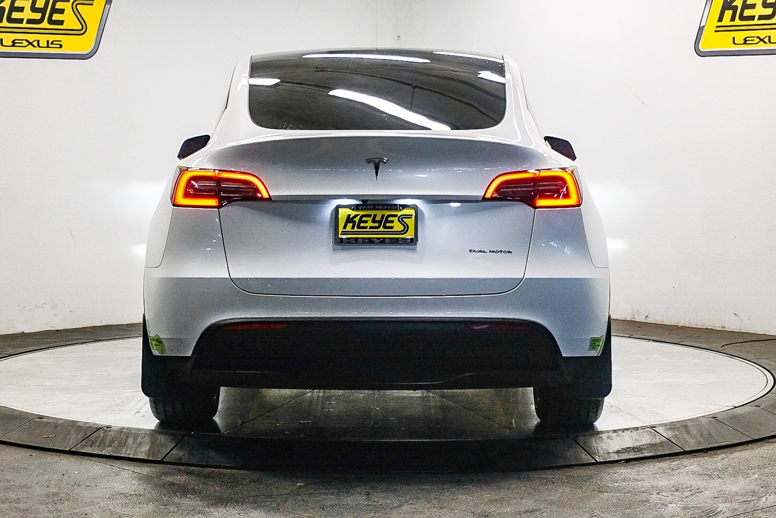 Thumbnail: 2023 Tesla Model Y - 3