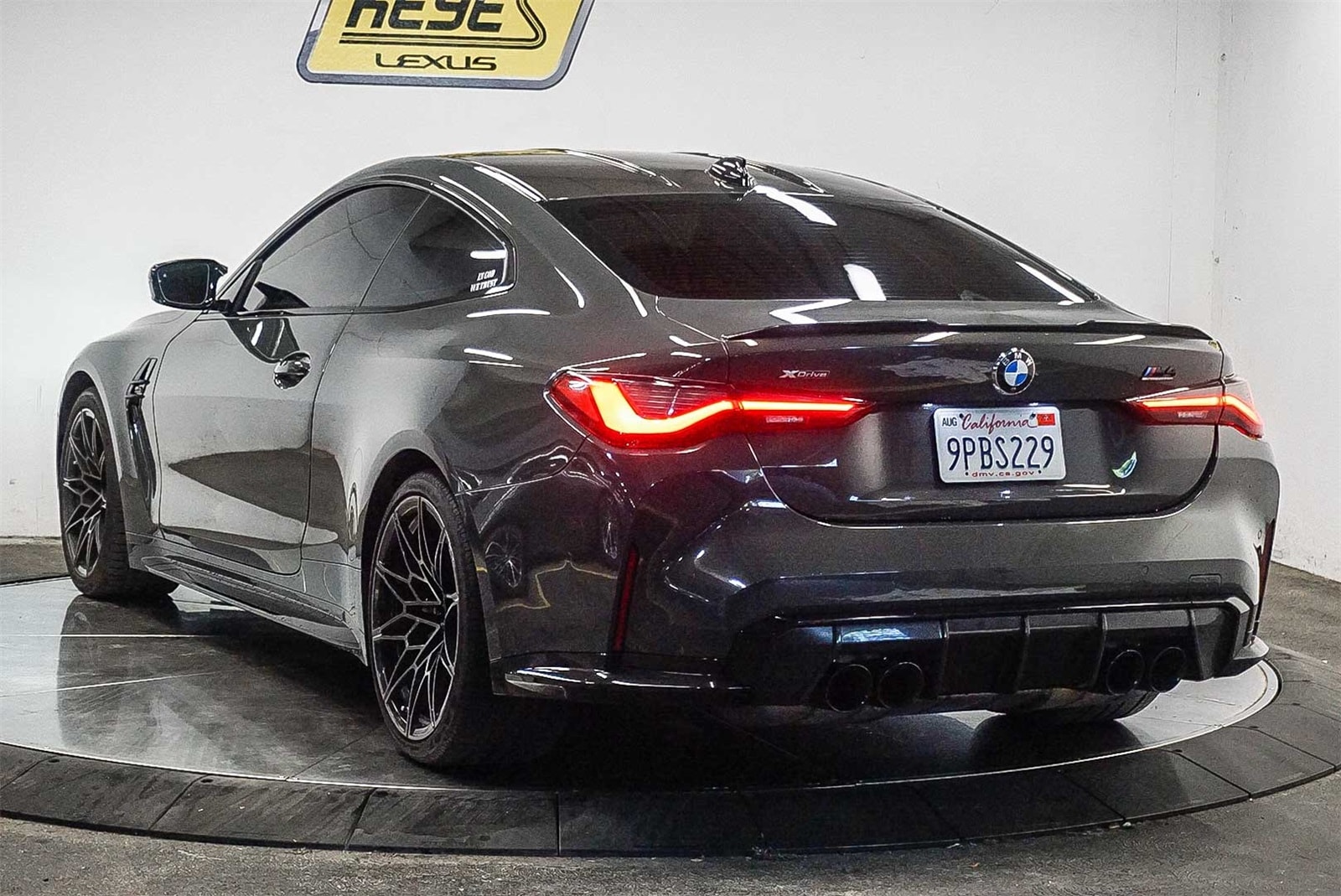 Thumbnail: 2023 BMW M4 - 2