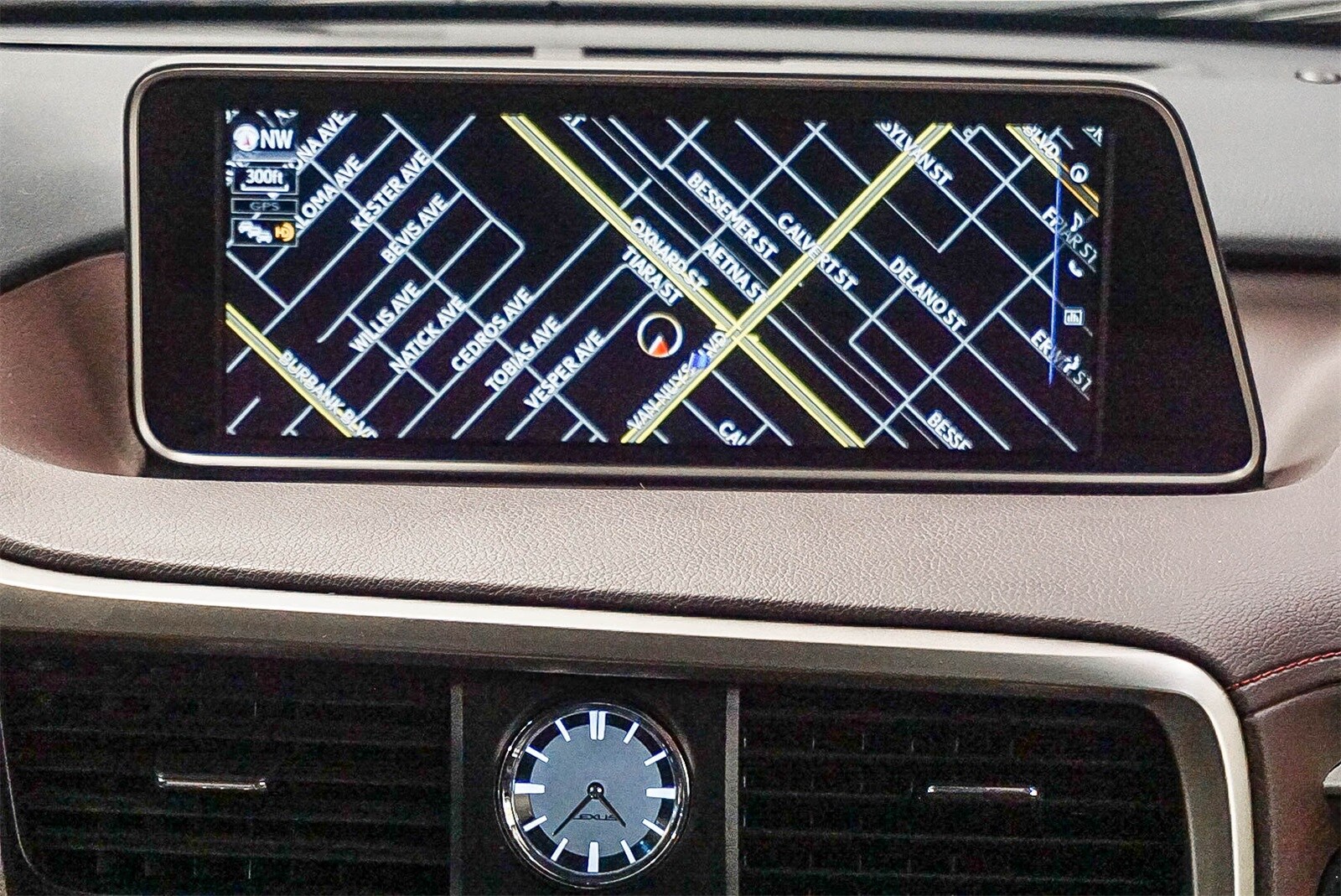 Thumbnail: 2016 Lexus RX - 15