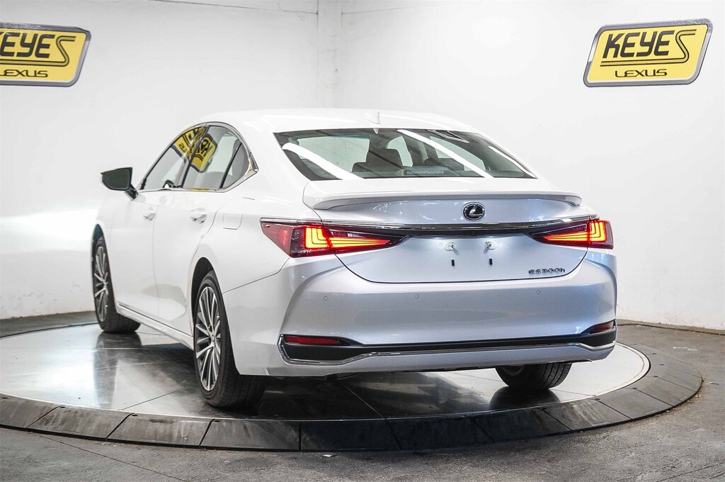 Used 2025 Lexus ES ES 300h Sedan