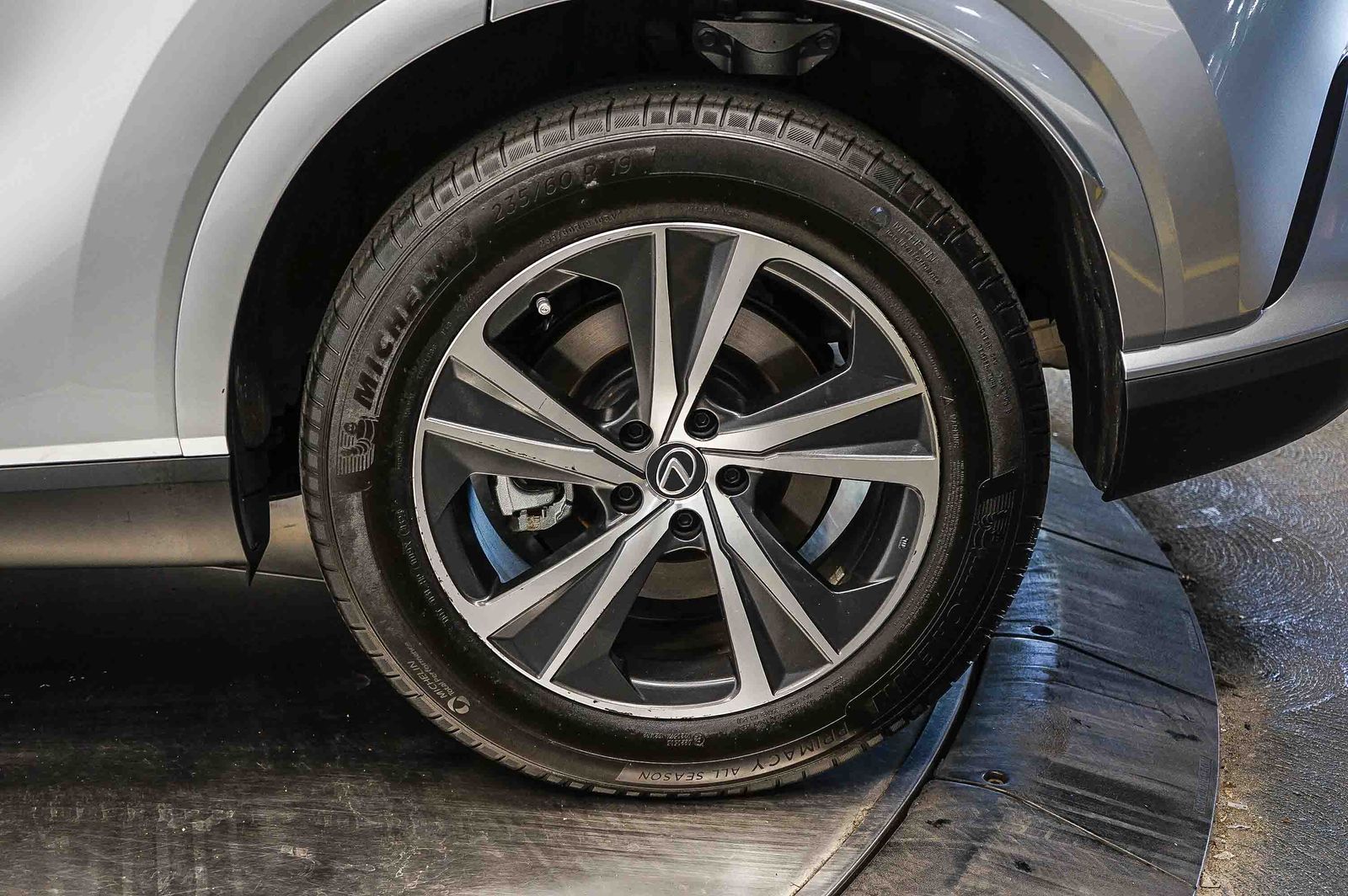 Thumbnail: 2024 Lexus RX - 9